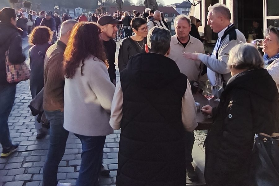 Wuerzburg wine tour with Reimagine Tours®  – guided vineyard and city experience Reimagine Tours®  Wuerzburg wine tasting and city tour Wuerzburg wine tour in English with local guide – Reimagine Tours® 