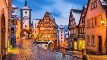 [tour_cta city="German" link="https://experiences.reimaginetours.site/search-solo/"]